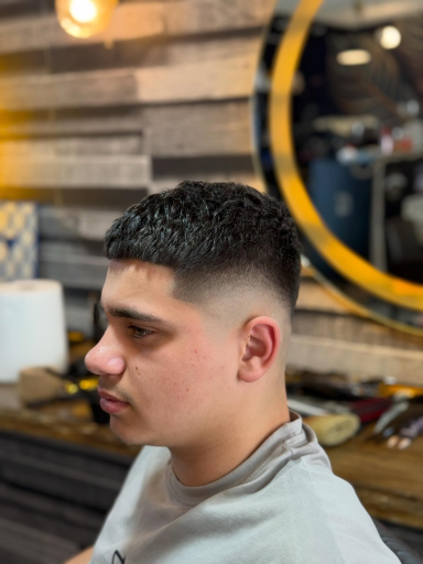Coffee Barber, 21