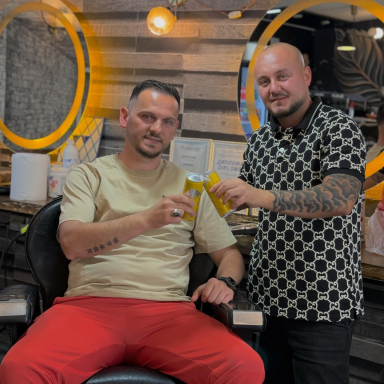 Coffee Barber, 17