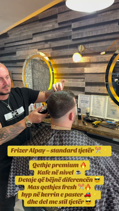 Coffee Barber, 32